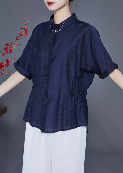 Sophisticated Blouse with a Clean Classic Look