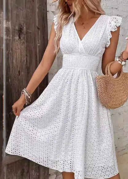 Sophisticated Dress with a Clean Classic Look