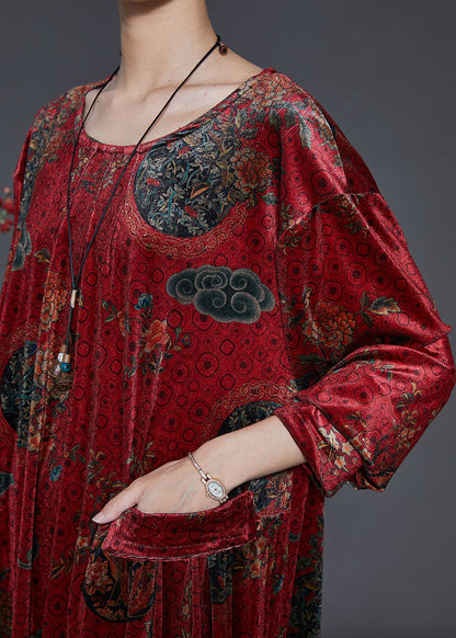 Classic Vintage Dress with a Flattering Fit