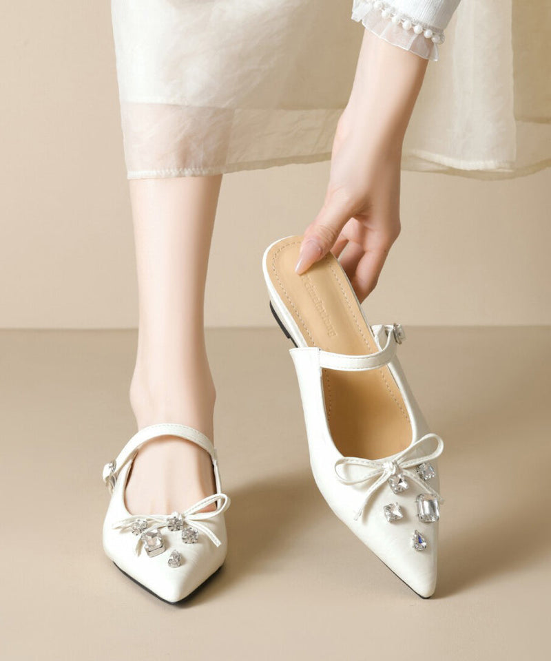 Graceful Orthopedic Sandals for Modern Look