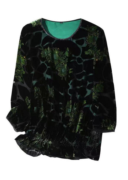 Classic Vintage Shirt with a Flattering Fit