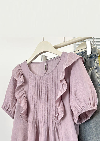 Classic Vintage Blouse with a Flattering Fit