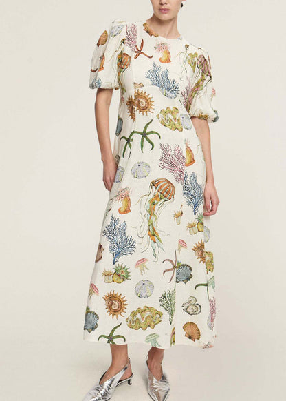 Classic Vintage Dress with a Flattering Fit