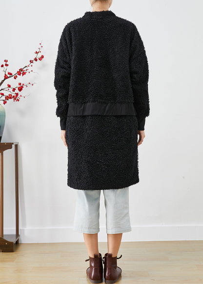 Gracefully Styled Coat for Any Occasion