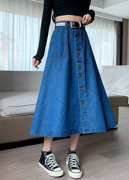 Sophisticated Garment with a Clean Classic Look