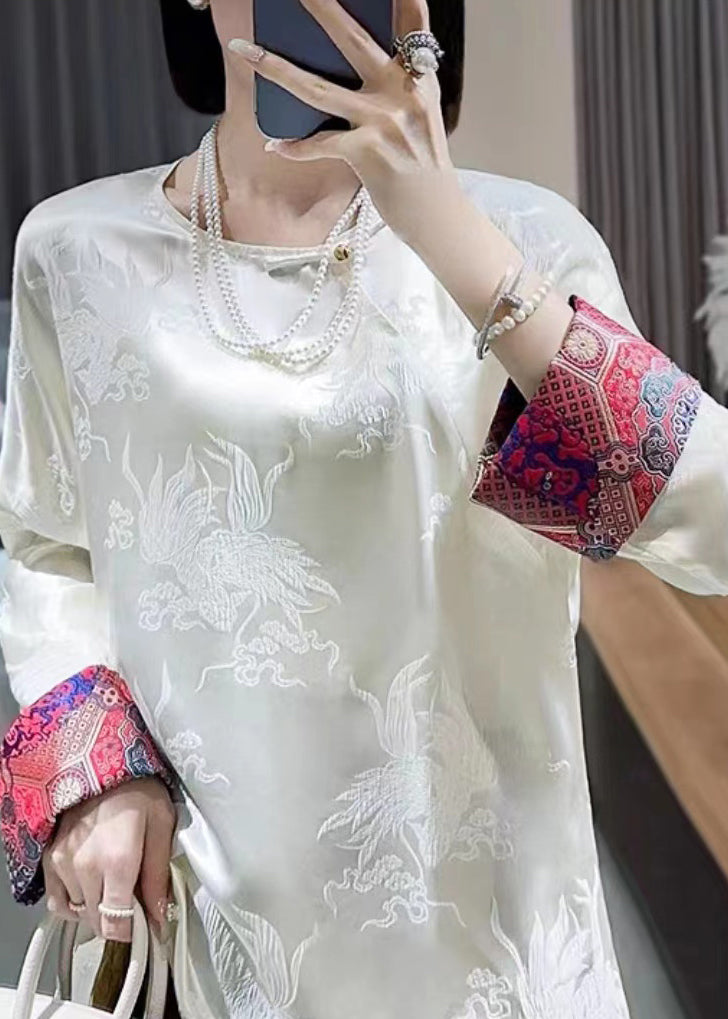 Beautifully Finished Blouse in a Timeless Design