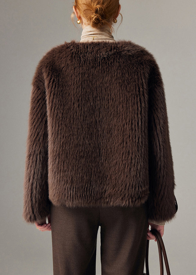 Polished Coat with an Effortless Classic Look