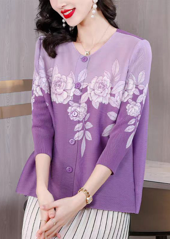 Polished Blouse with an Effortless Classic Look