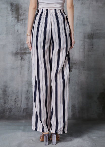 Well Tailored Pants with a Graceful Silhouette