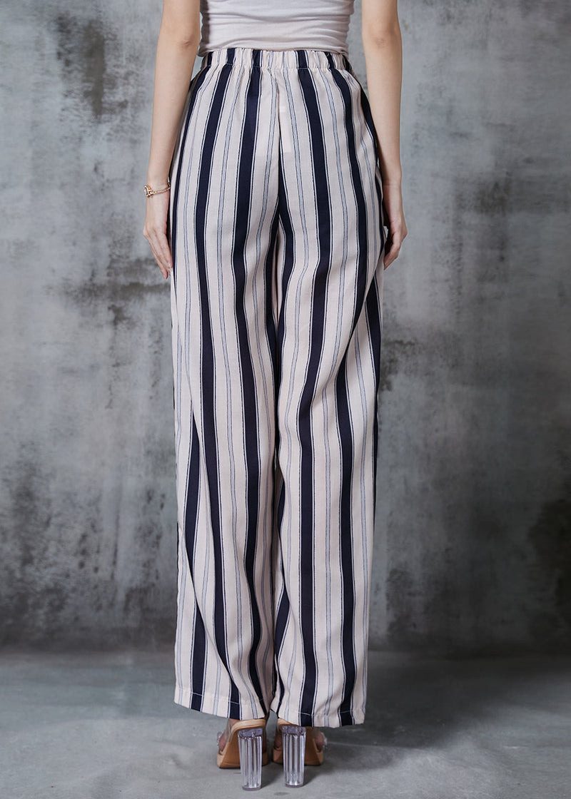 Well Tailored Pants with a Graceful Silhouette