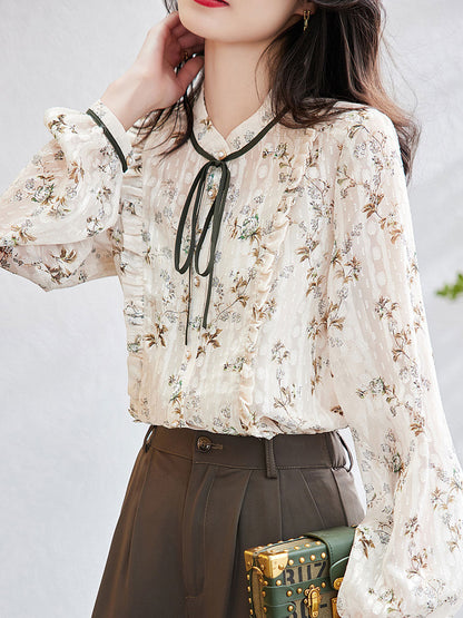 Elegantly Styled Blouse for Everyday Wear