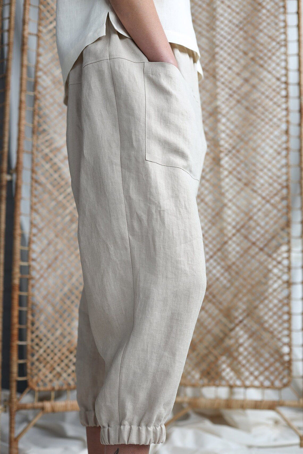 Elegantly Styled Pants for Everyday Wear