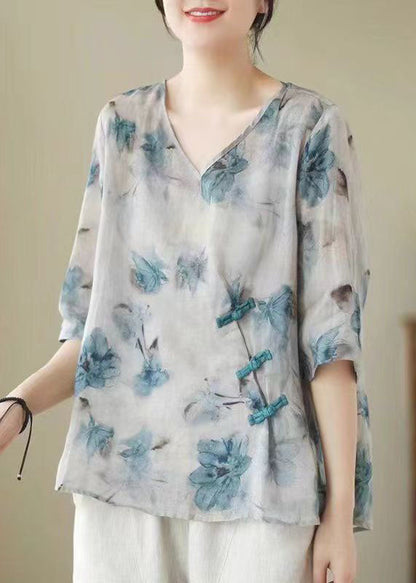Effortlessly Elegant Blouse with a Timeless Design
