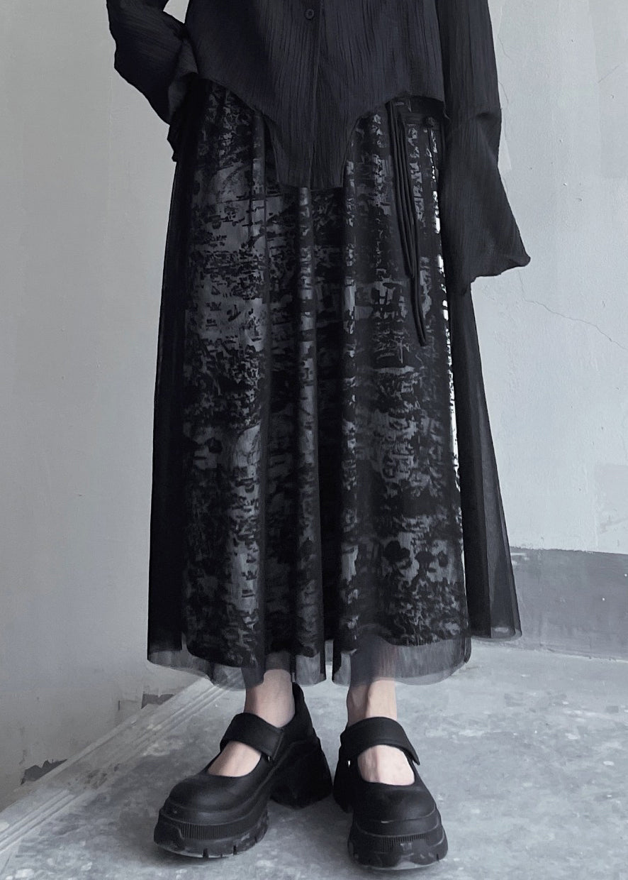 Effortlessly Elegant Garment with a Timeless Design
