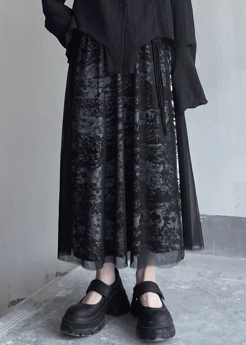 Effortlessly Elegant Garment with a Timeless Design