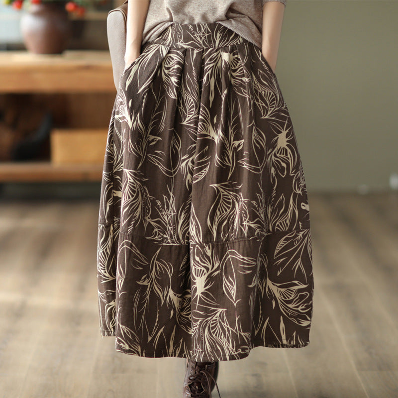 Effortlessly Elegant Garment with a Timeless Design