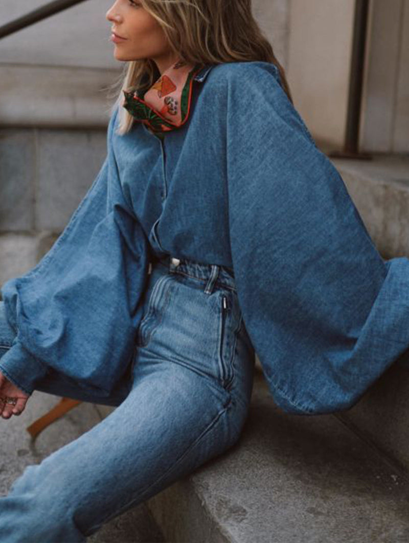 Beautifully Crafted Blouse in a Classic Style