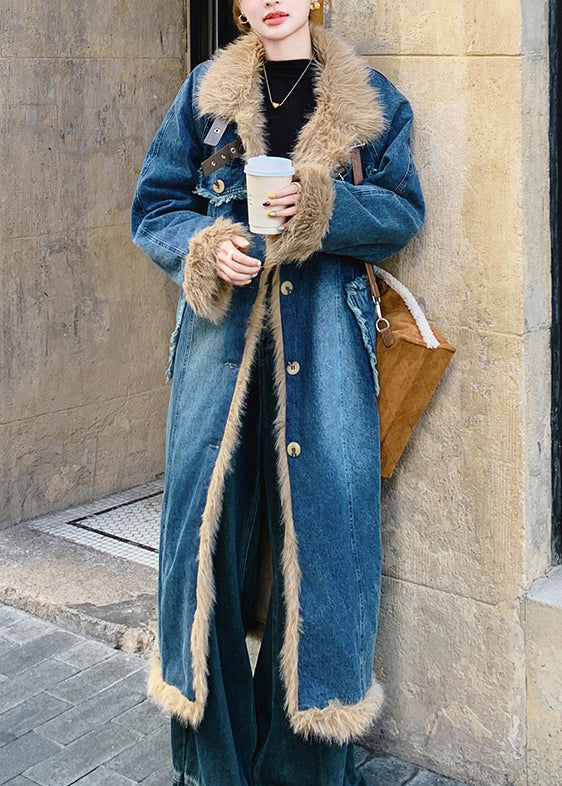 Elegantly Styled Coat for Everyday Wear