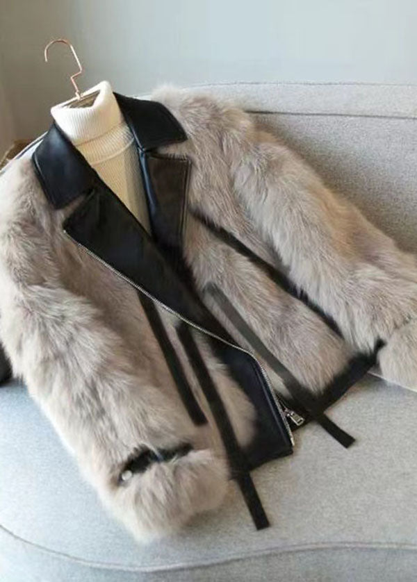 Polished Coat with an Effortless Classic Look