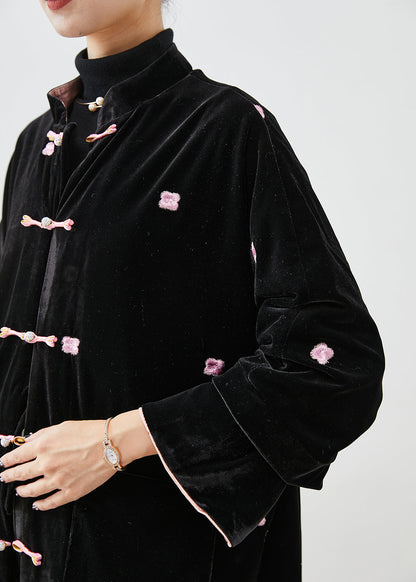 Sophisticated Coat with a Clean Classic Look