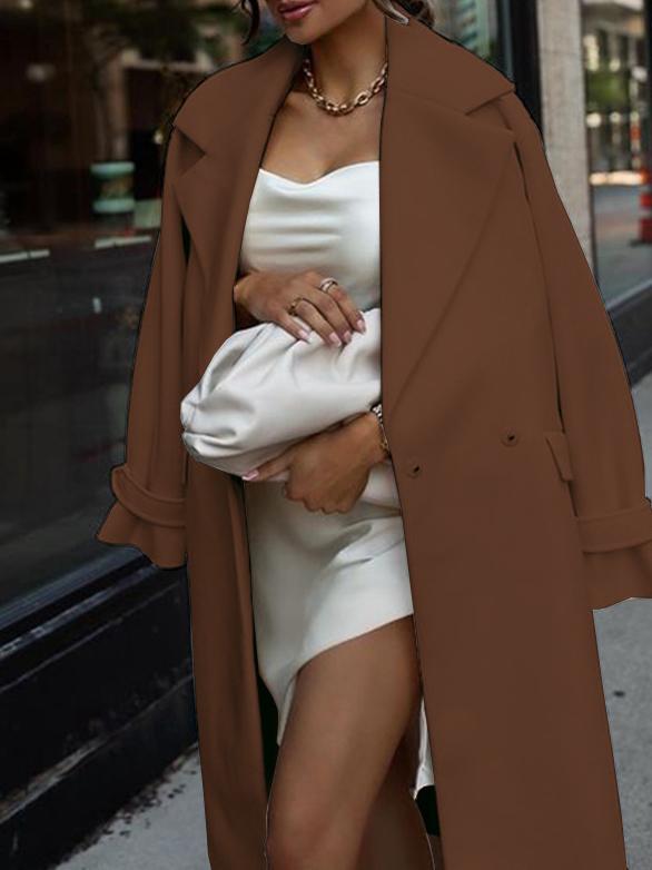 Effortlessly Elegant Coat with a Timeless Design