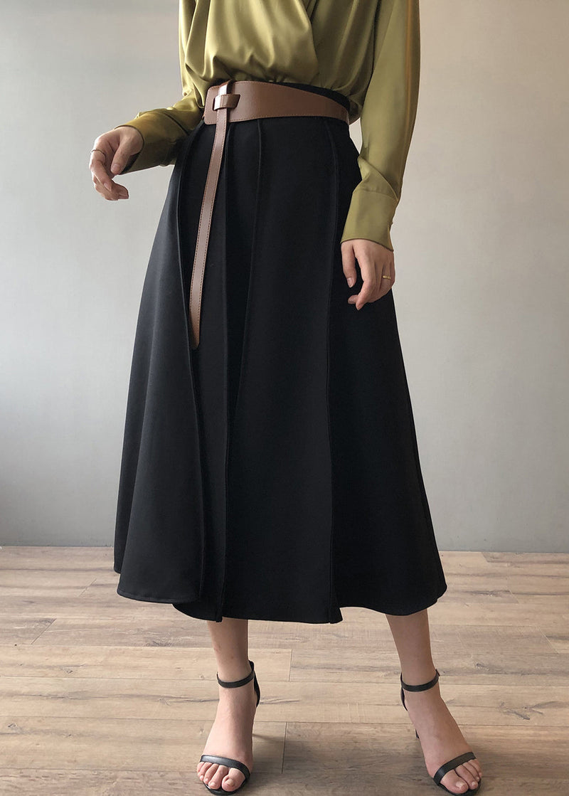 Sophisticated Garment with a Clean Classic Look
