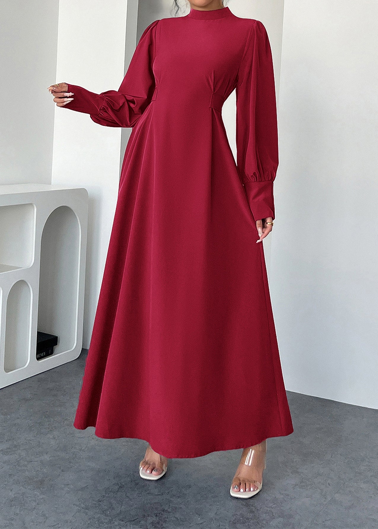 Classic Vintage Dress with a Flattering Fit