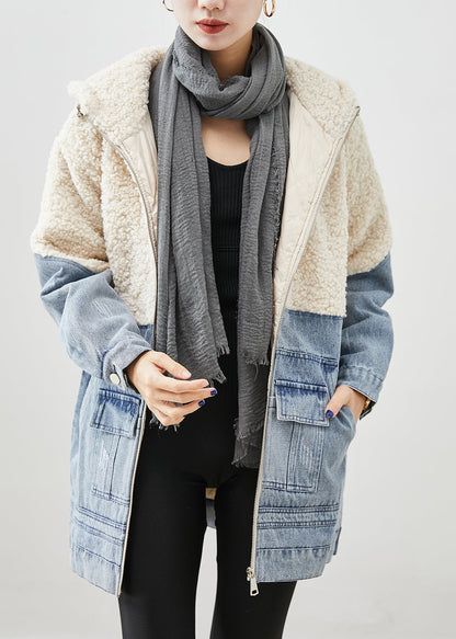 Effortlessly Elegant Jacket with a Timeless Design