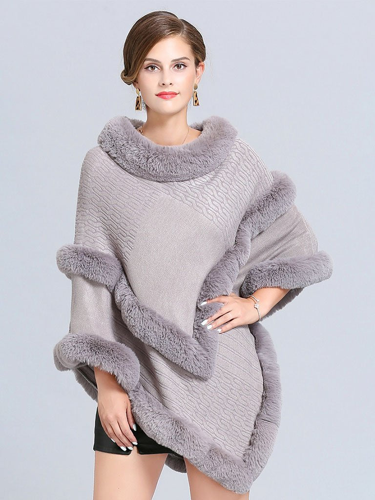Beautifully Finished Coat in a Timeless Design
