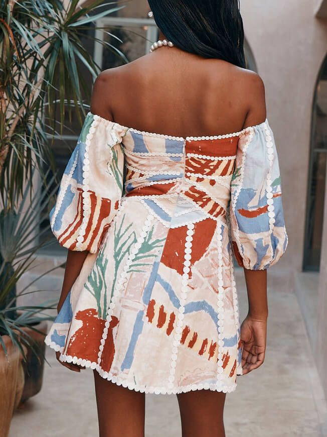 Beautifully Crafted Dress in a Classic Style