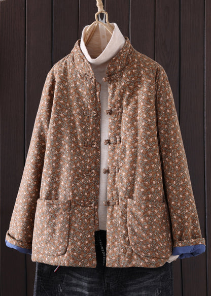 Well Tailored Coat with a Graceful Silhouette