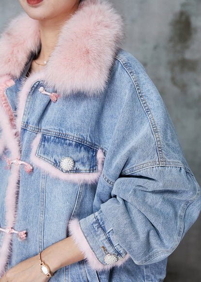 Elegantly Styled Jacket for Everyday Wear