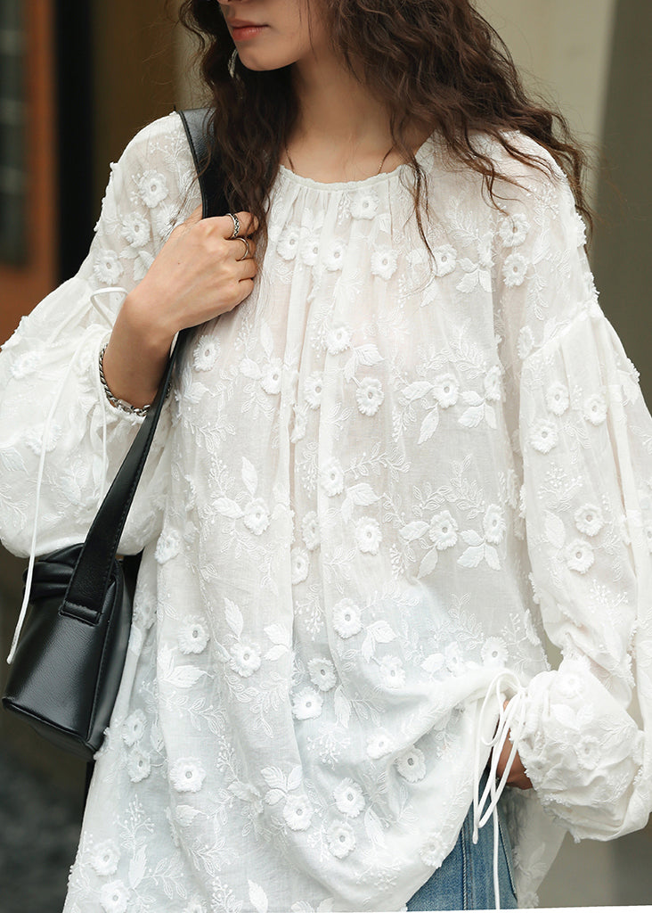 Effortlessly Elegant Shirt with a Timeless Design