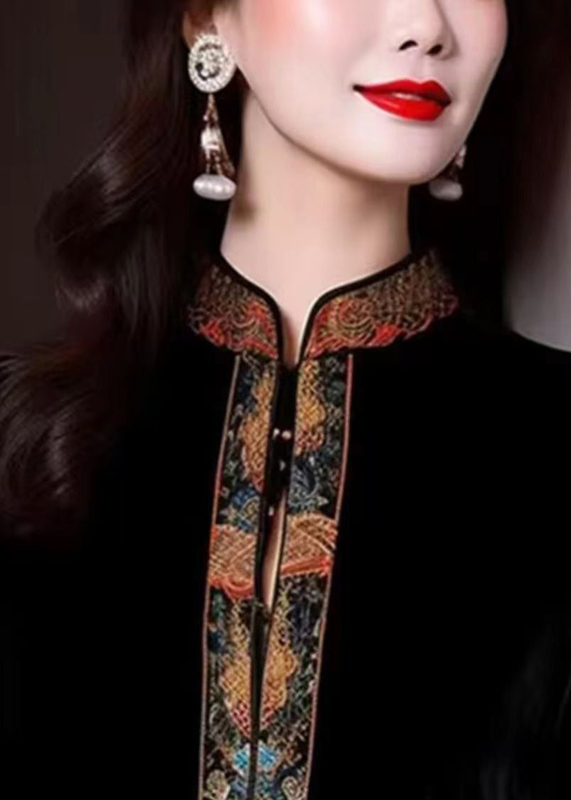 Classic Vintage & Enduringly Stylish Coat
