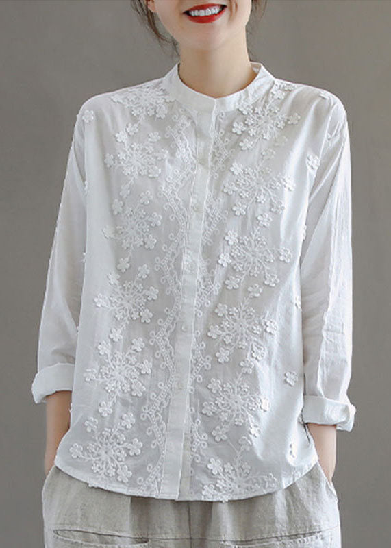 Beautifully Crafted Blouse in a Classic Style