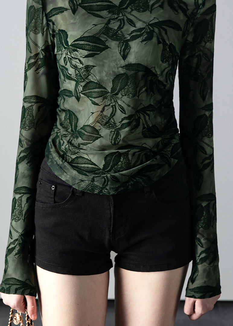 Beautifully Crafted Shirt in a Classic Style