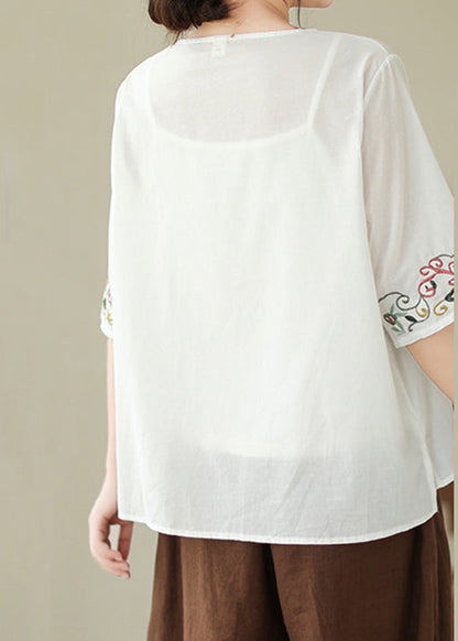 Elegantly Styled Shirt for Everyday Wear