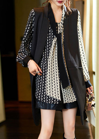 Well Tailored Coat with a Graceful Silhouette