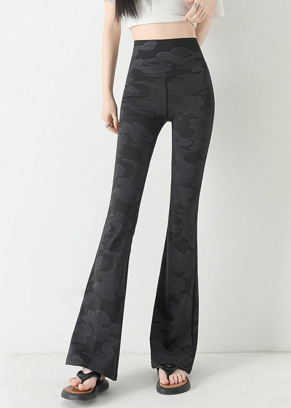 Classic Vintage Pants with a Flattering Fit