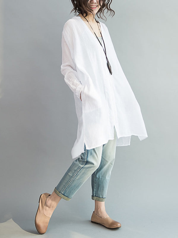 Classic Vintage Blouse with a Flattering Fit