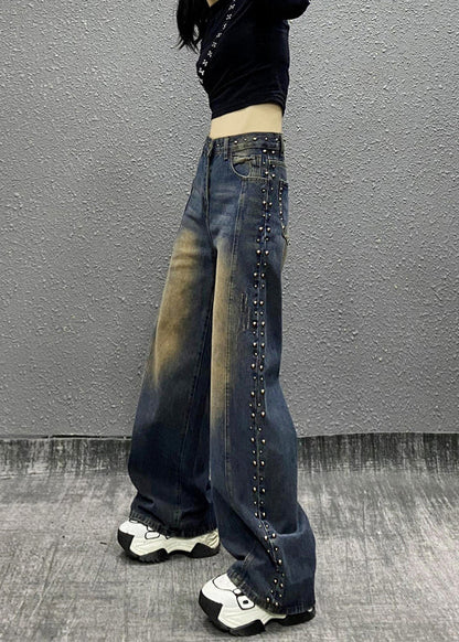 Sophisticated Pants with a Clean Classic Look
