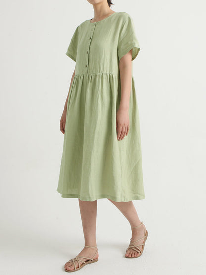 Polished Dress with an Effortless Classic Look