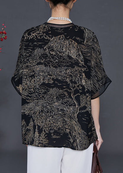 Beautifully Crafted Blouse in a Classic Style