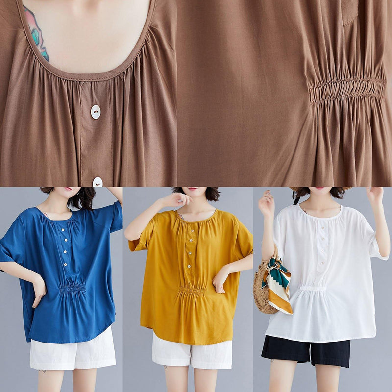 Sophisticated Blouse with a Clean Classic Look