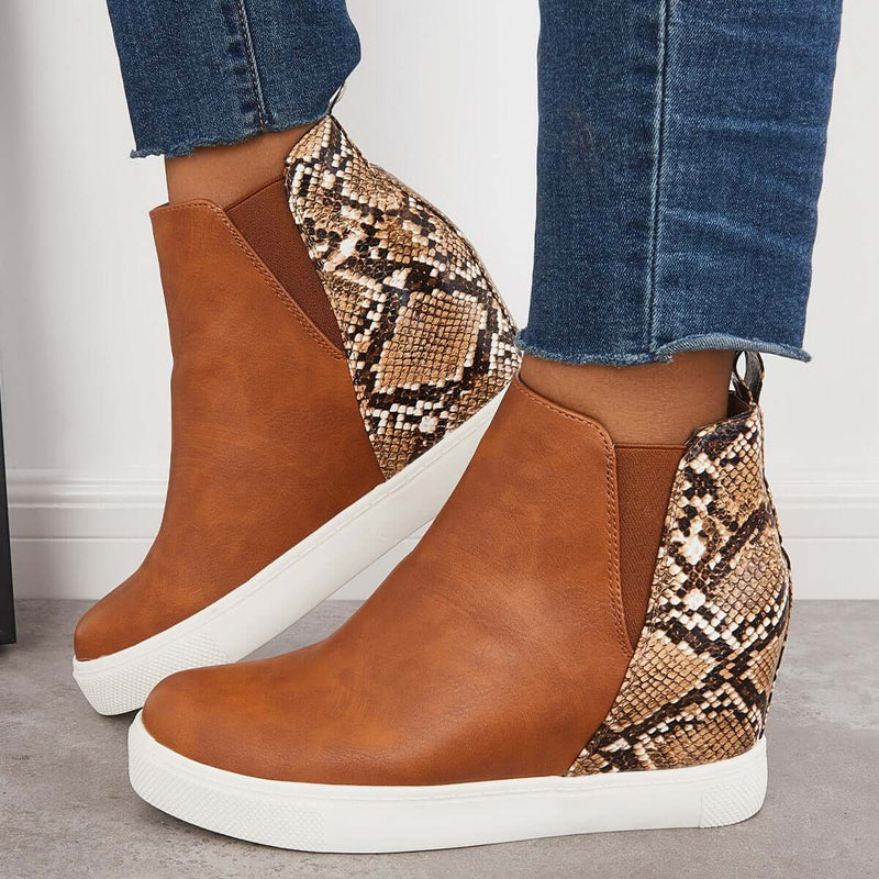 Graceful Orthopedic Sneakers for Modern Look