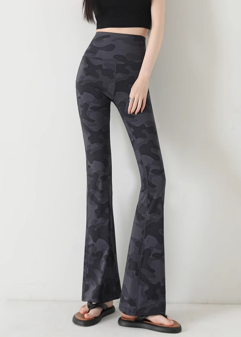 Classic Vintage Pants with a Flattering Fit