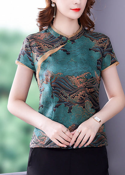 A Vintage Style Blouse with Delicate Timeless Details