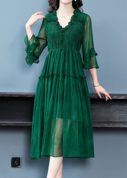 Polished Dress with an Effortless Classic Look