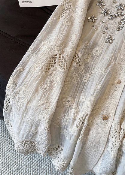 Polished Blouse with an Effortless Classic Look