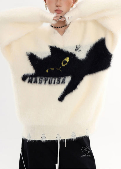 Beautifully Finished Sweater in a Timeless Design
